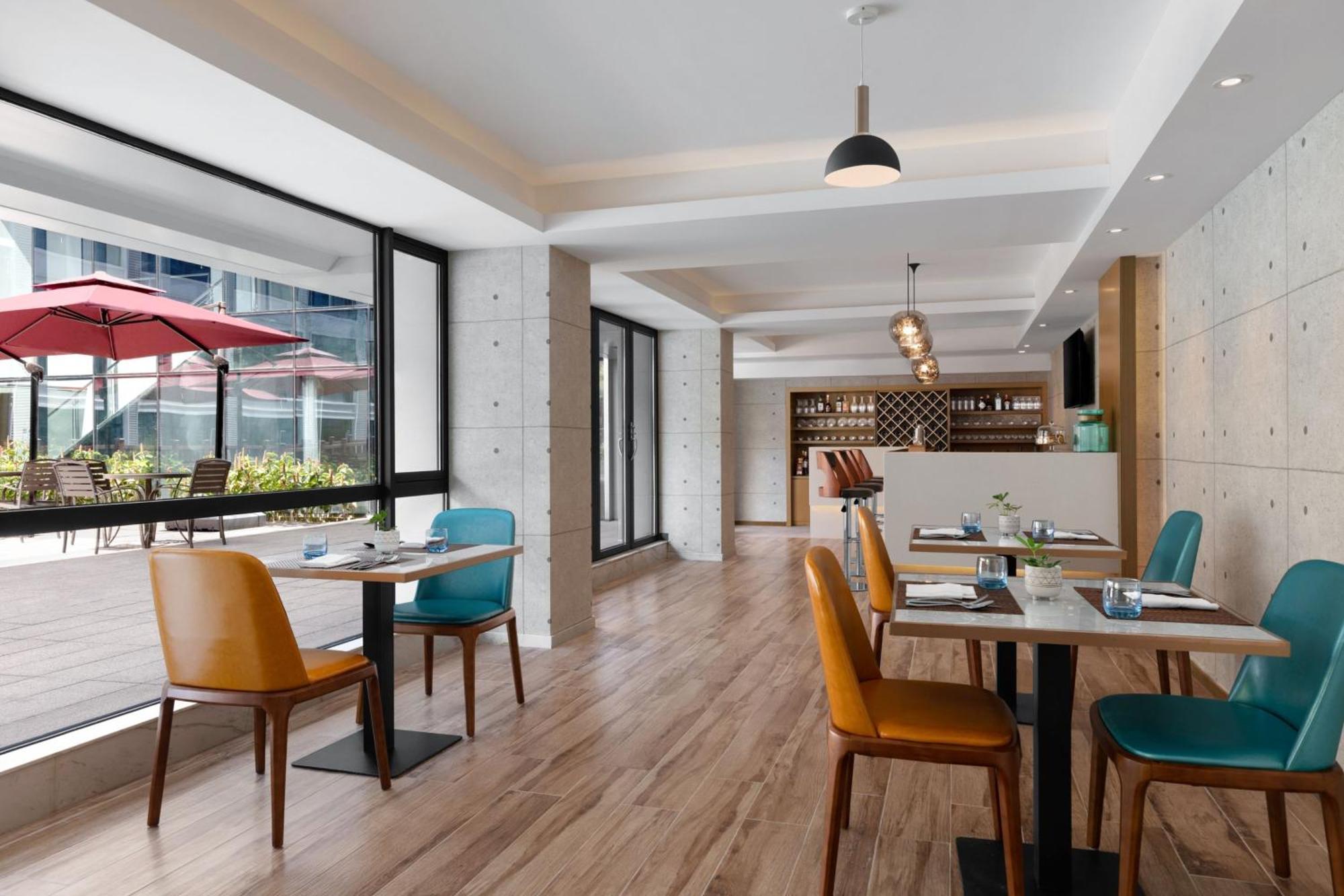 Four Points By Sheraton Boracay Hotel 4*